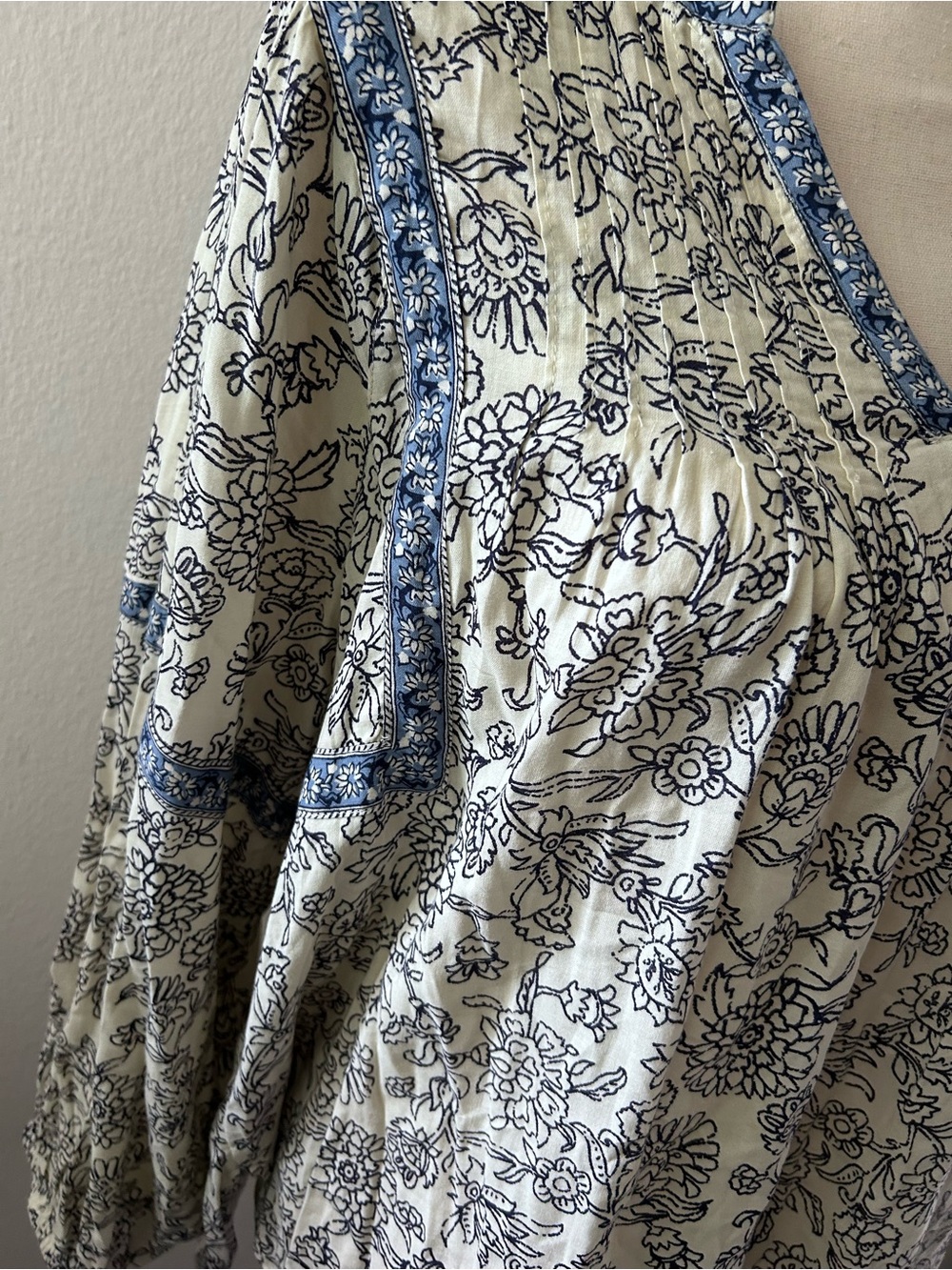 Blue Cream Pleated Floral Peasant Top Boho Prairie Cottagecore Western Large - Picture 4 of 7